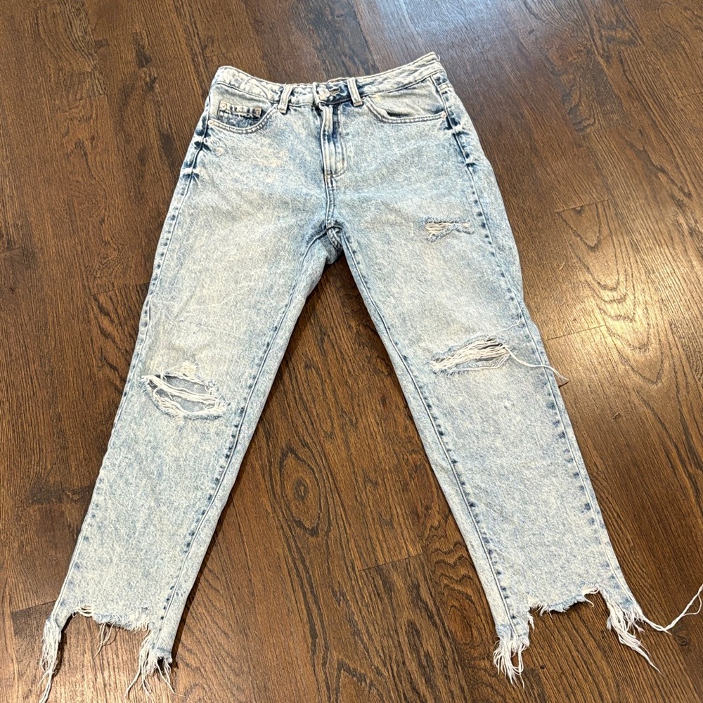 Garage distressed jeans